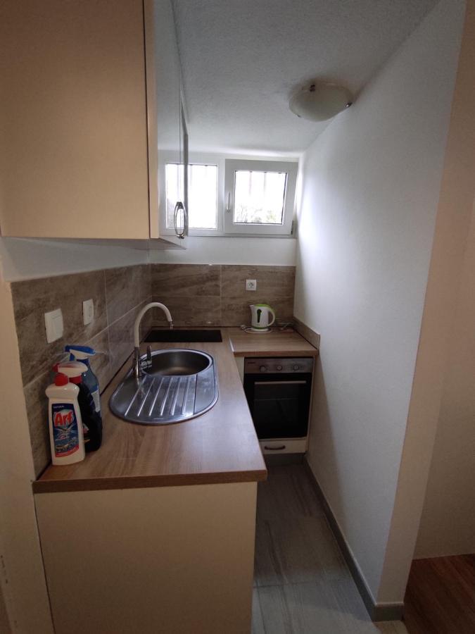 Bellus Apartment-Completely Renovated Split Exterior photo